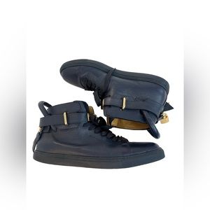 Iconic Buscemi 100 mm high tops